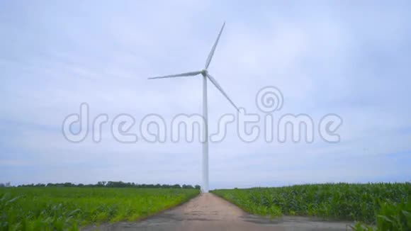 风电场风力涡轮机风力发电机风力发电视频的预览图