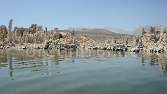 加州莫诺湖风景区视频的预览图