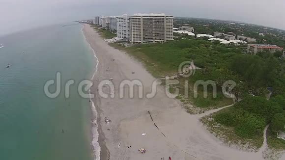 佛罗里达海滩鸟瞰图视频的预览图