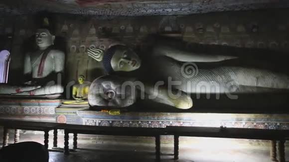 达姆布拉斯里兰卡2014年2月大卧佛在丹布拉金寺丹布拉金殿是视频的预览图