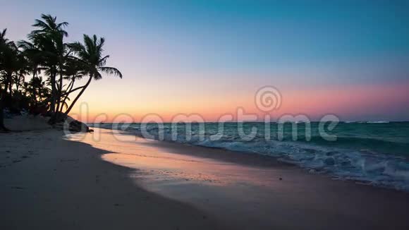 多米尼加共和国的异国海滩视频的预览图