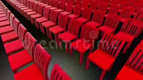 一排排红色的椅子视频的预览图