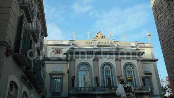 位于菲格雷斯的萨尔瓦多大理剧院博物馆视频的预览图