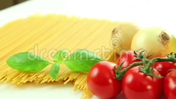 新鲜意大利食材视频的预览图