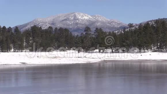 亚利桑那湖冬季景观视频的预览图