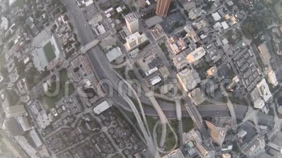 亚特兰大航空城高速公路视频的预览图