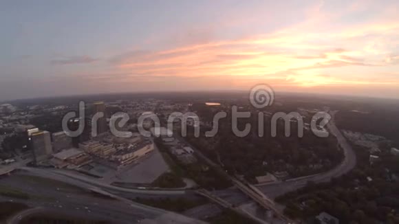 亚特兰大航空城高速公路视频的预览图