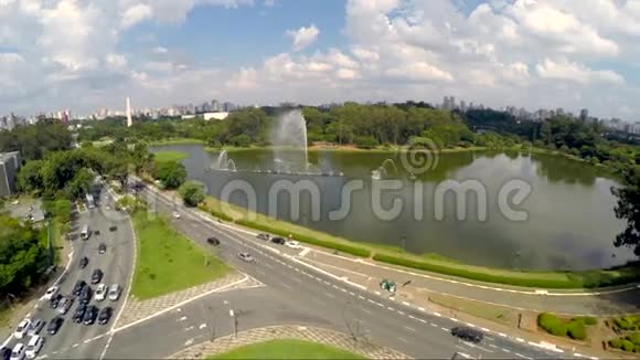 飞越巴西圣保罗的Ibirapuera视频的预览图