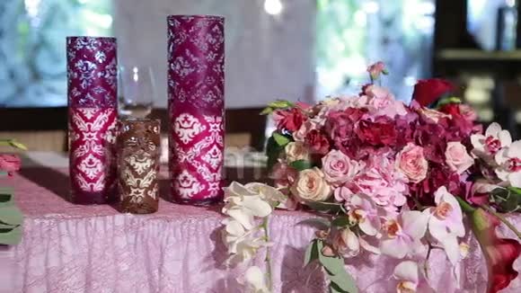 美丽的鲜花婚礼装饰视频的预览图