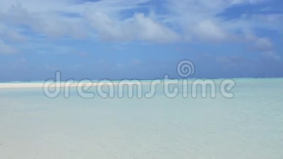 库克群岛的艾图塔基泻湖景观视频的预览图
