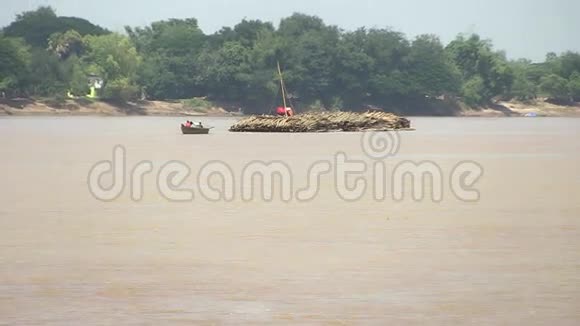 东南亚湄公河竹筏视频的预览图