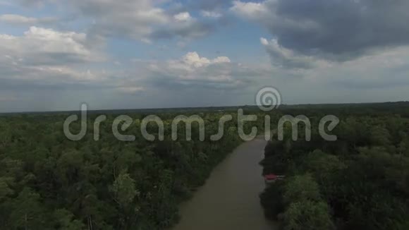 巴西贝伦杜帕拉的马拉约河的鸟瞰图视频的预览图