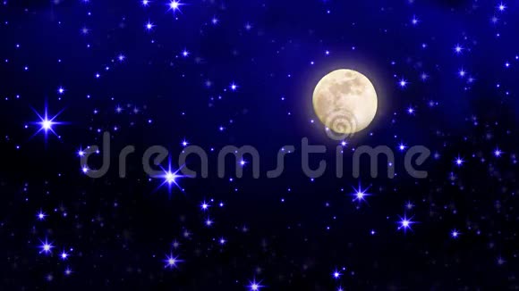 满月与星在黑暗的夜空背景视频的预览图