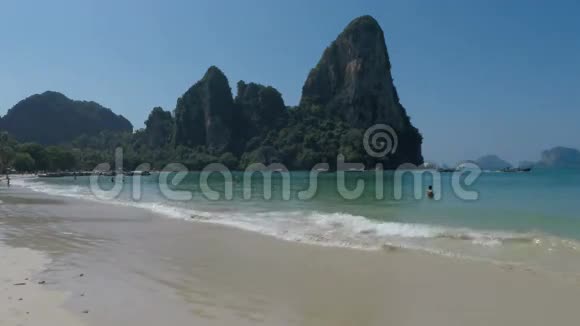 泰国南部的热带海湾视频的预览图