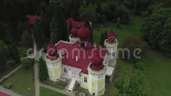 录像无人机城堡视频的预览图