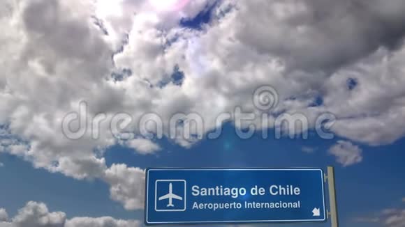 飞机降落在圣地亚哥视频的预览图