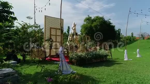花园婚礼装饰品视频的预览图