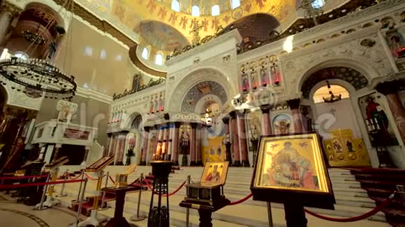 东正教教堂装饰华丽视频的预览图