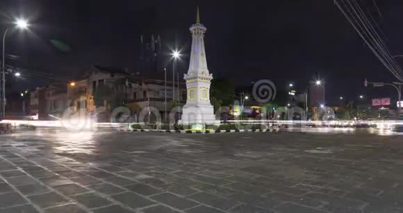 印度尼西亚日惹的夜间交通影响较长视频的预览图