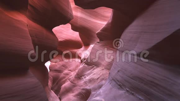 下羚羊峡谷的毛威彩色墙壁视频的预览图
