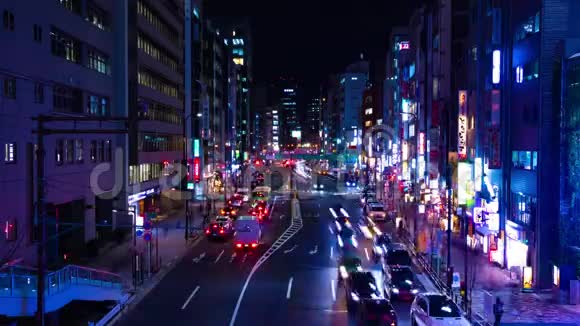 东京北部市中心霓虹灯街道的夜间时间视频的预览图