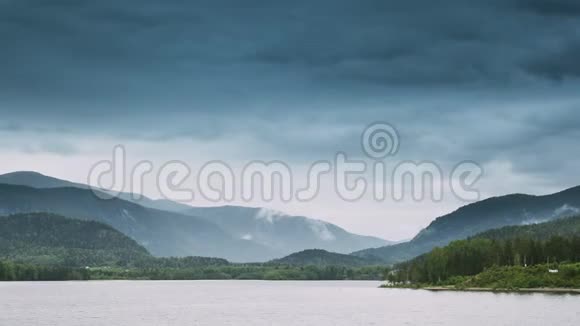 挪威美丽的克罗德伦湖在夏天多云的日子挪威自然Krodsherad市的Kroderfjorden视频的预览图