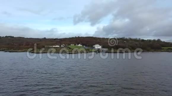 生命船站位于爱尔兰共和国唐加尔县邦克拉纳镇以北视频的预览图