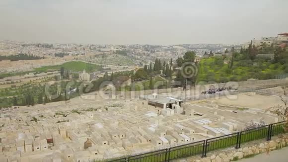 耶路撒冷古城和圣殿山全景视频的预览图