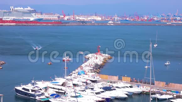 意大利那不勒斯2018年7月23日4K海湾船视频的预览图
