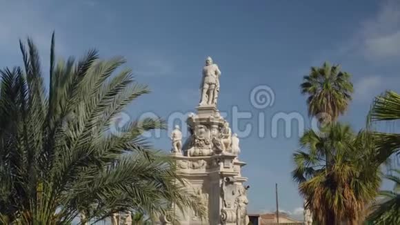 西班牙和葡萄牙国王大理石纪念碑菲利普四世哈布斯堡比利亚博纳诺视频的预览图