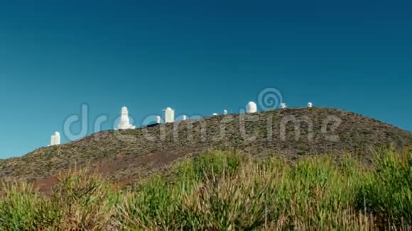 一座高山火山山上太空天文台的望远镜特内里费加那利群岛的概念视频的预览图