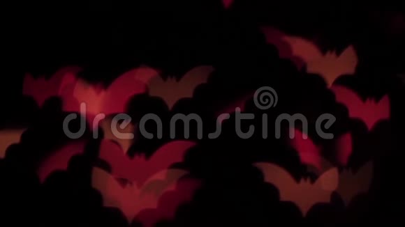 彩色蝙蝠在黑色背景HD1920x1080上运动视频的预览图