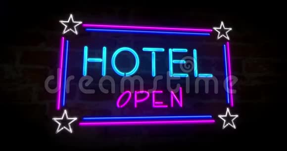 酒店霓虹灯在墙上视频的预览图