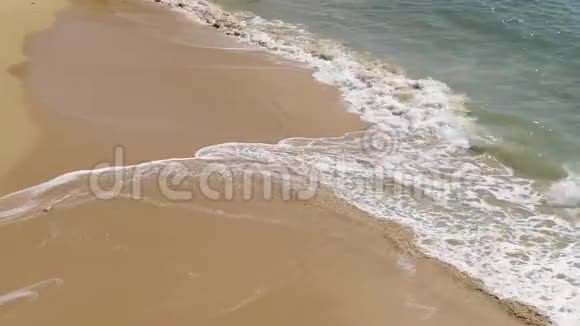 柔软的海浪视频的预览图