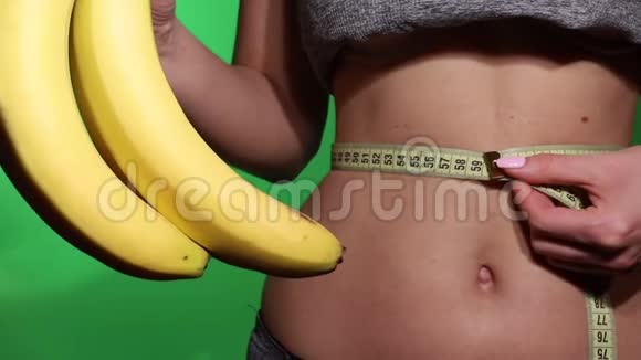 减肥和女性饮食广告场所视频的预览图
