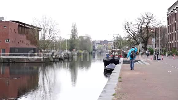 荷兰阿姆斯特丹淡季安静地区视频的预览图
