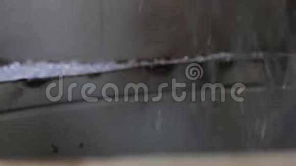 出口管洗涤片锅视频的预览图