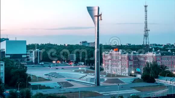 时光流逝美丽的日落俯瞰斯特拉这是罗斯托夫城的主要纪念碑从屋顶可以看到视频的预览图