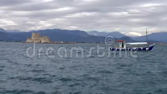 Nafplio是希腊Peloponnese的一个海港小镇视频的预览图