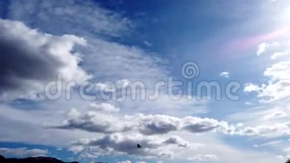 天空天空天空天空天空天空天空天空天空天空天空天空天气自然蓝色蓝色视频的预览图