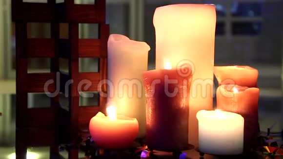 各种烛光在浪漫的情绪视频视频的预览图