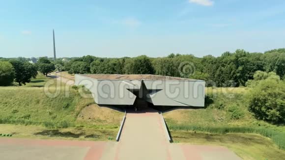 白俄罗斯布雷斯特堡垒的星型入口地标航空景观视频的预览图