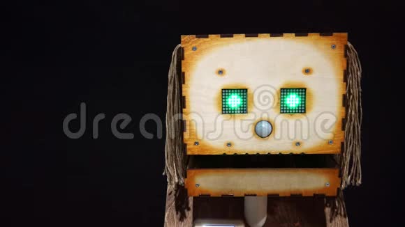 木制机器人的头像安卓视频的预览图