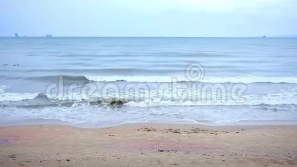 安宁场景敖南海滩背景视频的预览图