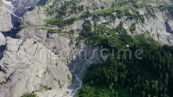 瑞士阿尔卑斯山的格兰德尔瓦尔德冰川瑞士从上面视频的预览图