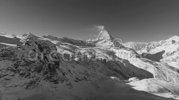 马特霍恩最著名的山脉之一视频的预览图