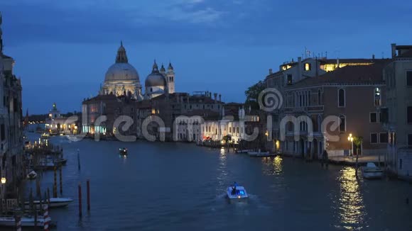 威尼斯黄昏时的圣母玛利亚视频的预览图