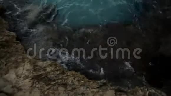 希腊洛基海滩视频的预览图