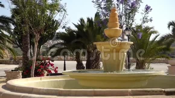 西班牙城堡有喷泉视频的预览图