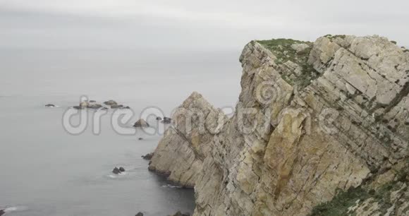 海崖尽头的一般景色视频的预览图